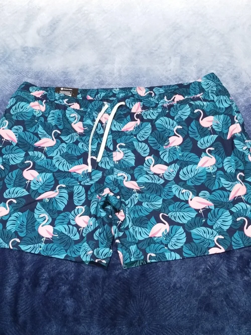 Men's Pink Flamingo Swim Trunks Size XX-Large. NWT.